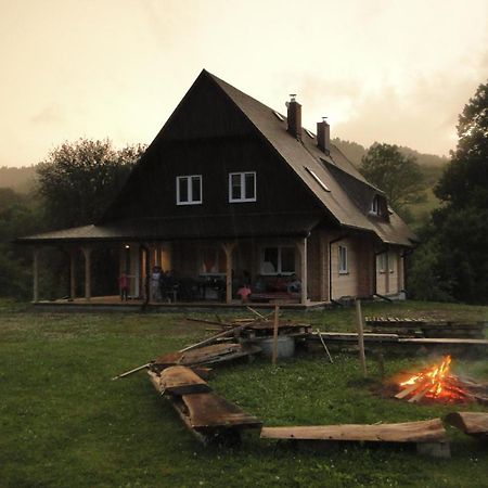 Gutkowa Koliba Villa Jasliska Buitenkant foto